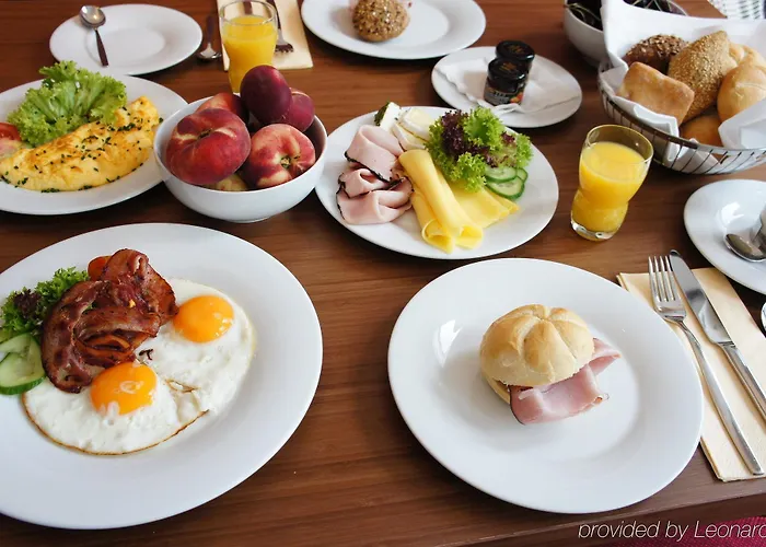 ホテル Berlin-alexanderplatz, An Ihg 4*