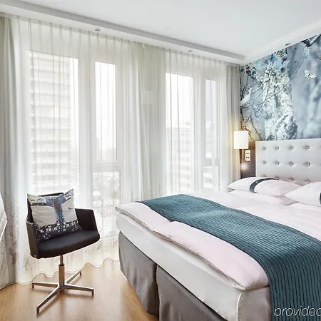 Berlin-alexanderplatz, An Ihg Отель Берлин