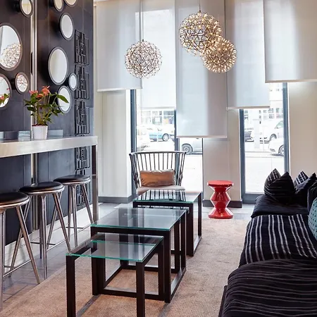 Berlin-alexanderplatz, An Ihg ホテル 4*