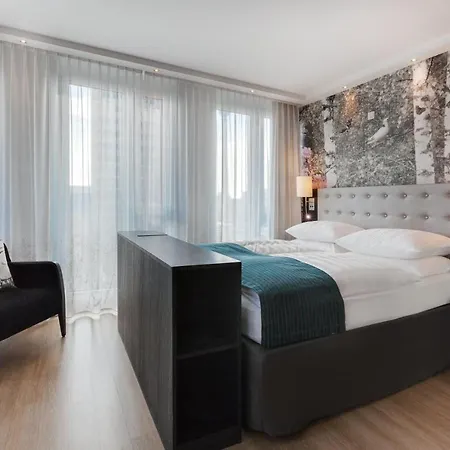 Berlin-alexanderplatz, An Ihg 4* ברלין