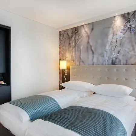 Berlin-alexanderplatz, An Ihg